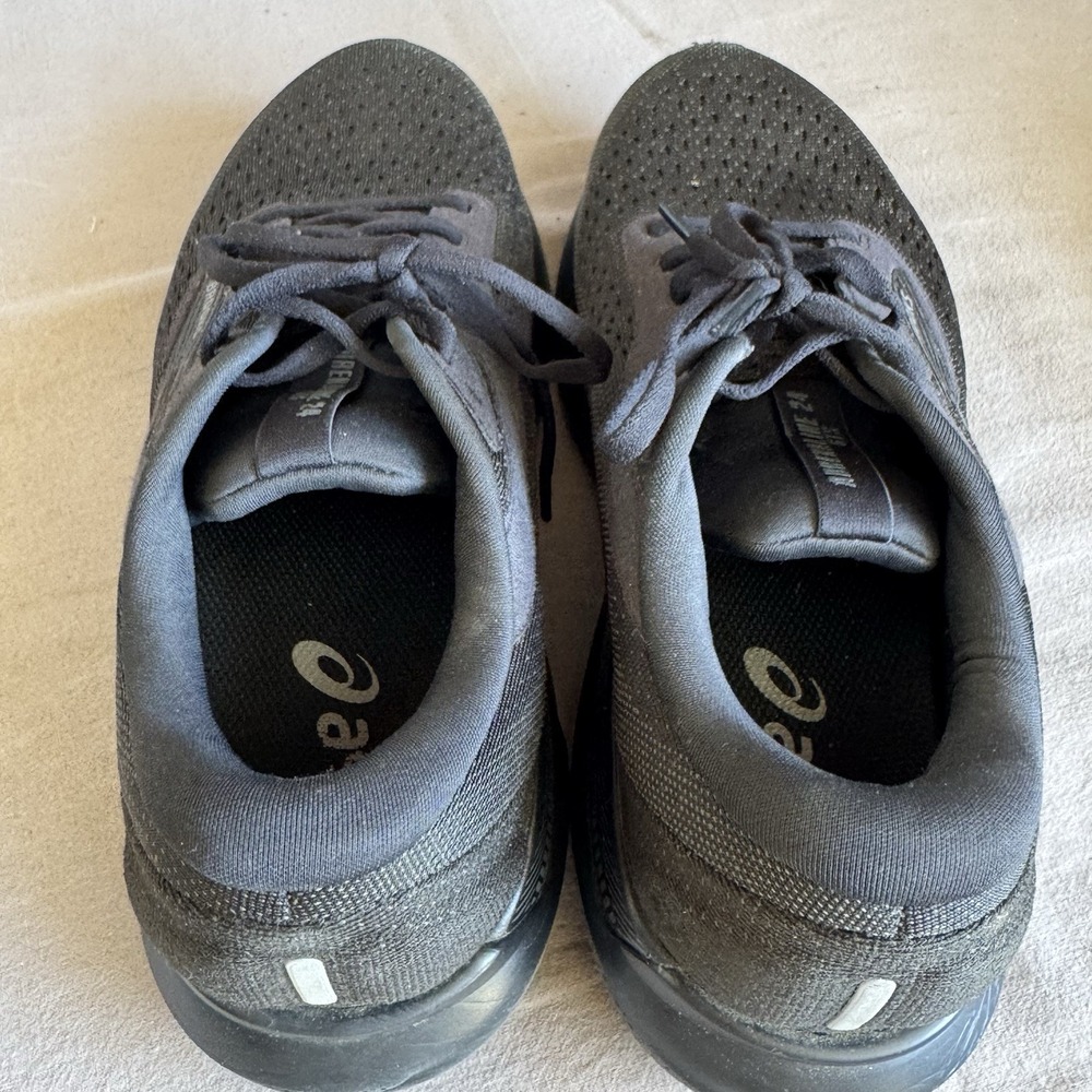 Size 10 - Brooks Adrenaline GTS 24 Womens Wide Black/Ebony 1204261D020 - Picture 6 of 10